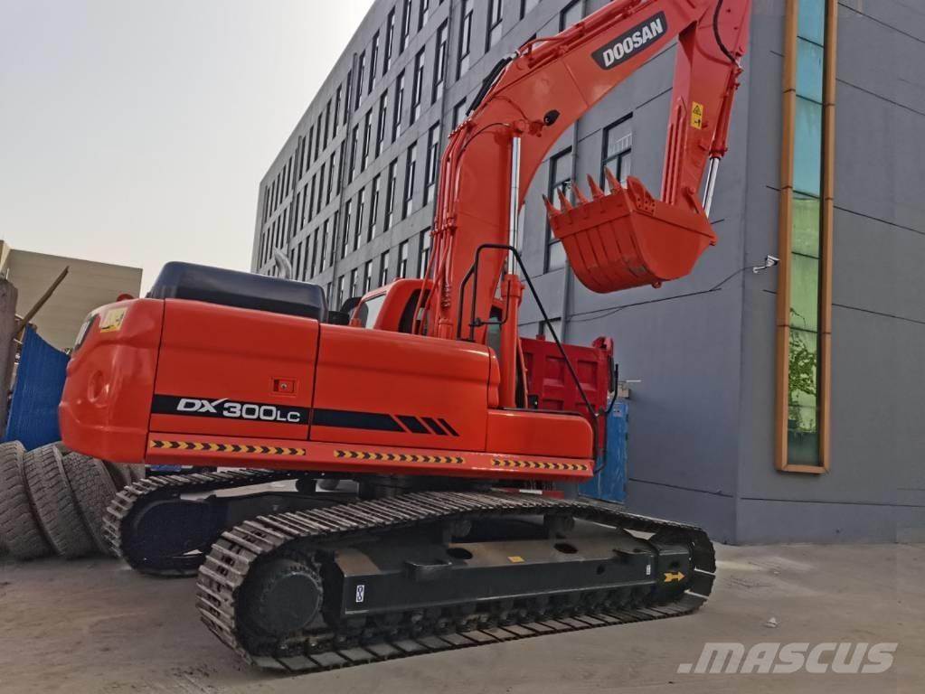 Doosan DX 300 Rupsgraafmachines