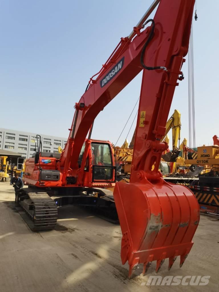 Doosan DX 300 Rupsgraafmachines
