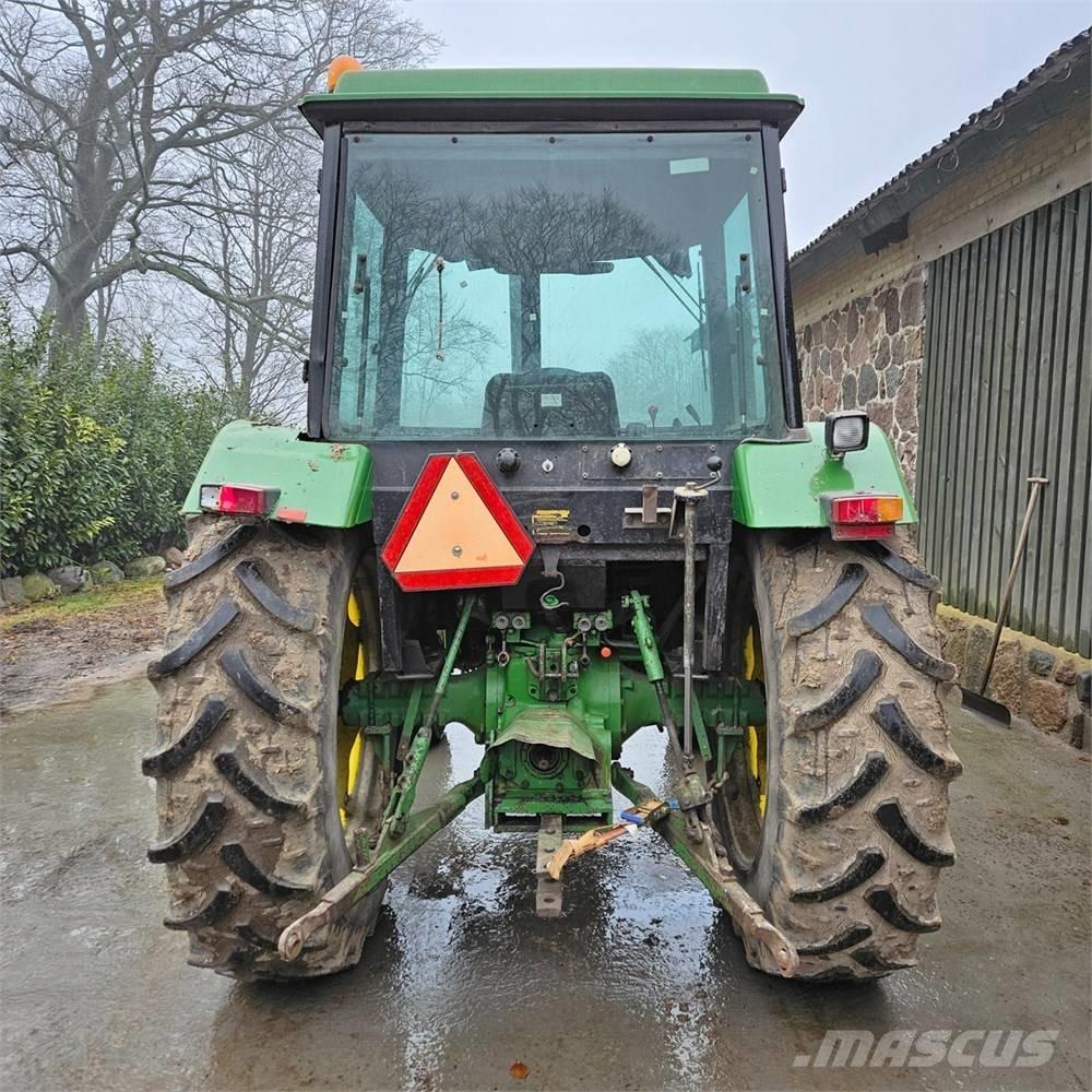 John Deere 2040 Tractoren