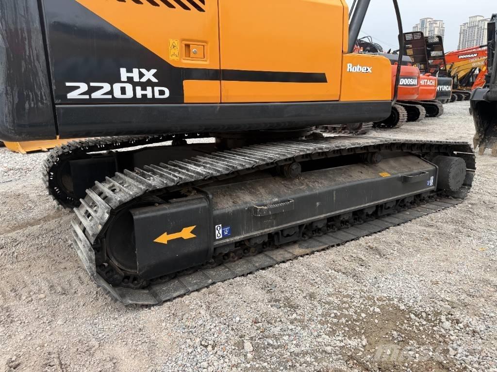Hyundai HX220 Rupsgraafmachines
