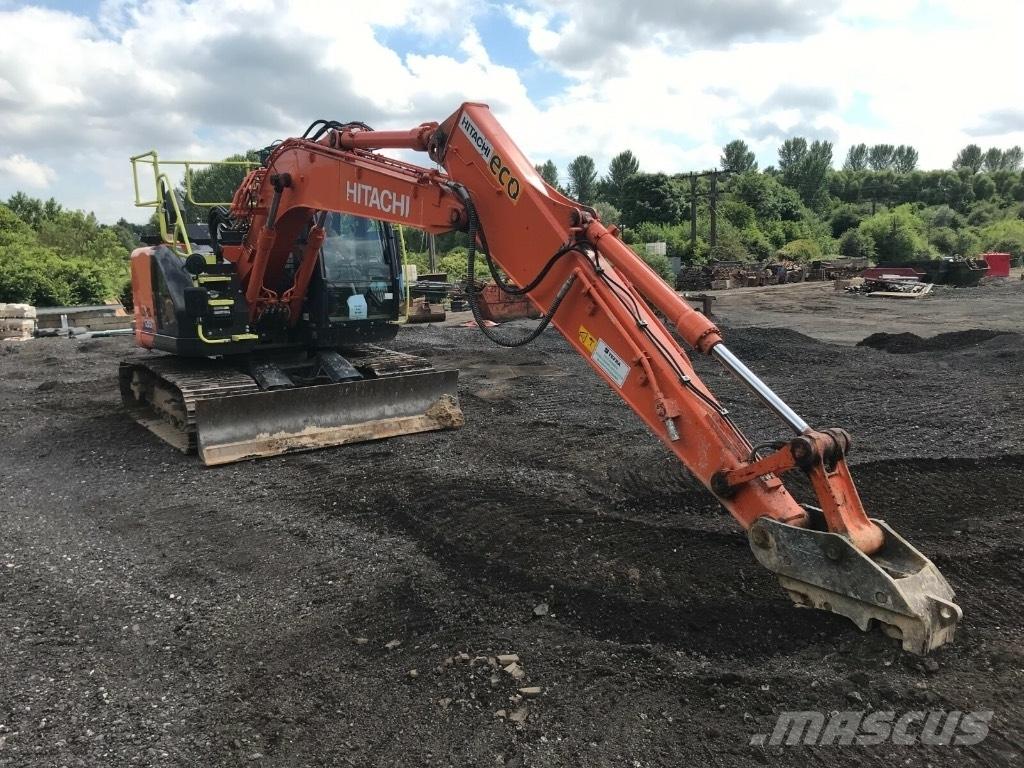Hitachi ZX 135 US-6 Rupsgraafmachines