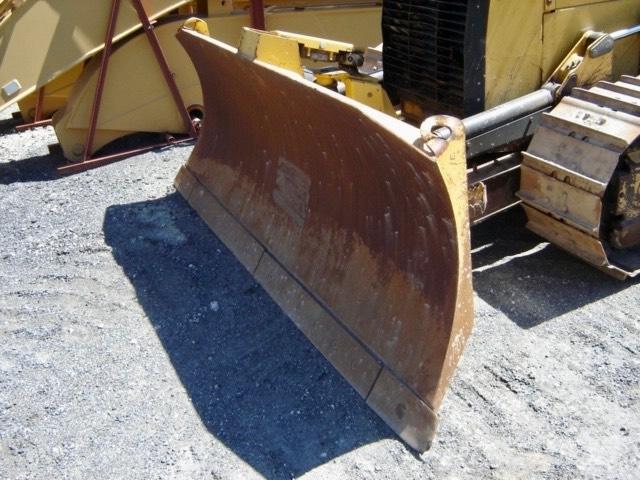 CAT D 4 K 2 XL Rupsgraafmachines