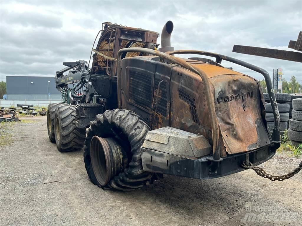 John Deere 1470G Harvesters