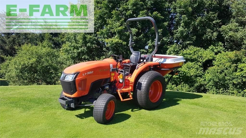 Kubota l1-382 turf Tractoren