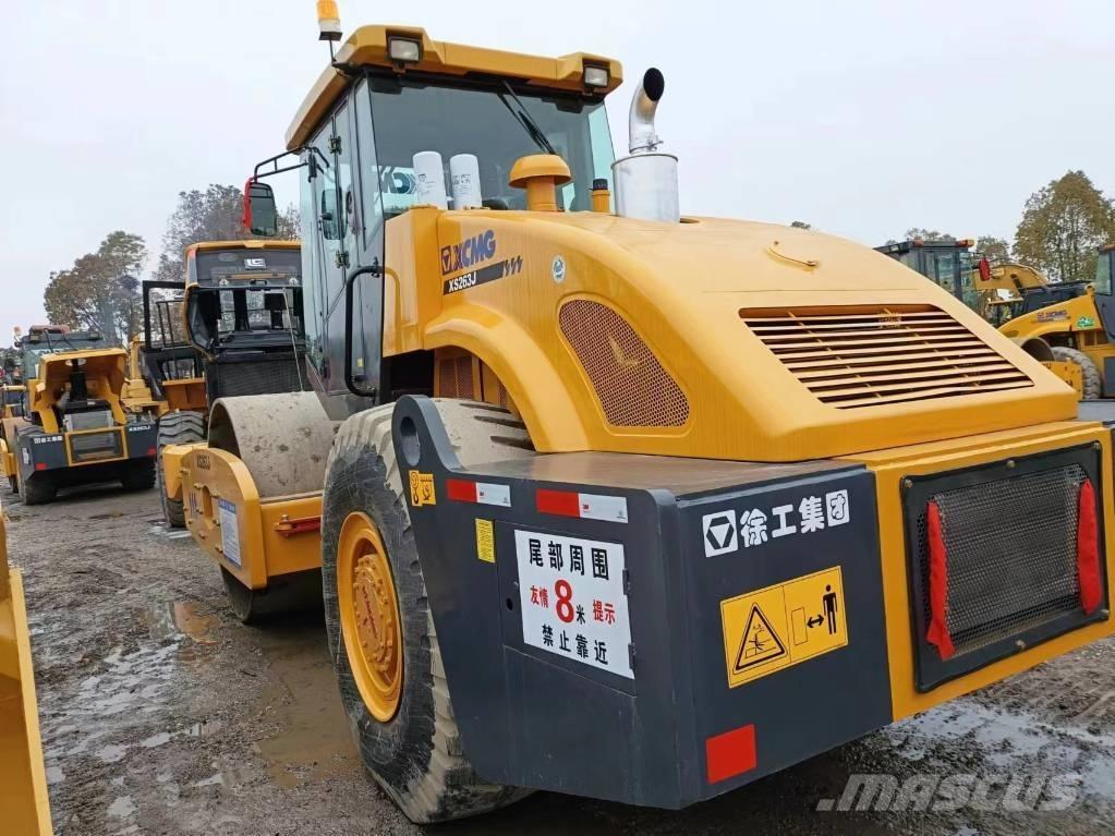 XCMG XC263J Trilrolwalsen