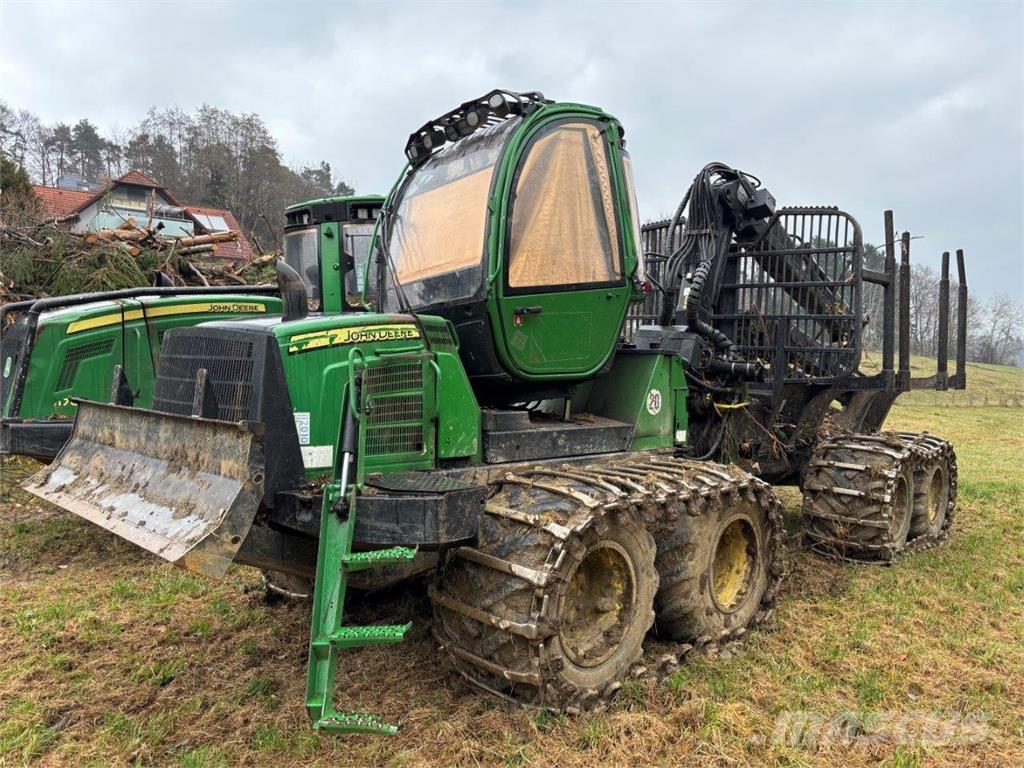 John Deere 1010 E Uitrijwagens
