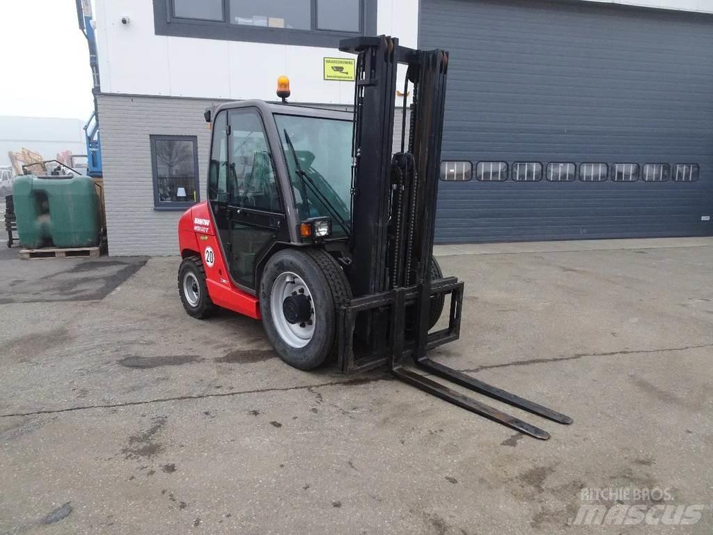 Manitou MSI MSI30T Vorkheftruck voor zwaar terrein