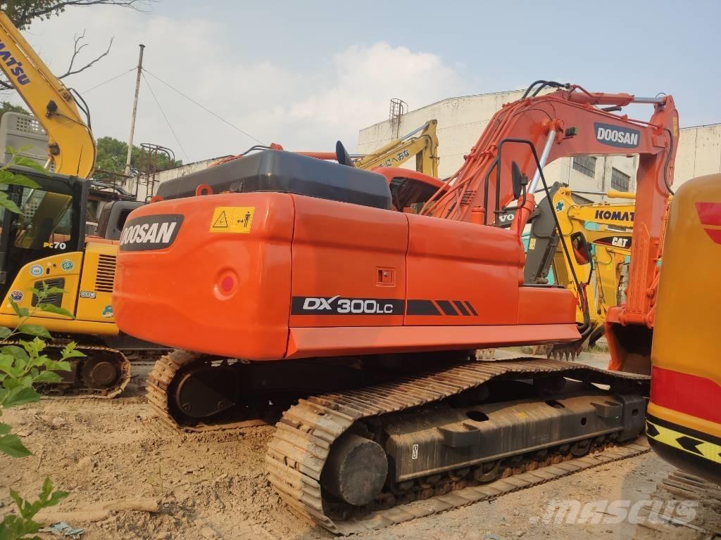 Doosan dx300 Rupsgraafmachines