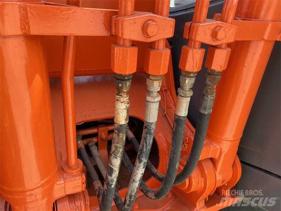 Hitachi EX 100 G-3 Rupsgraafmachines