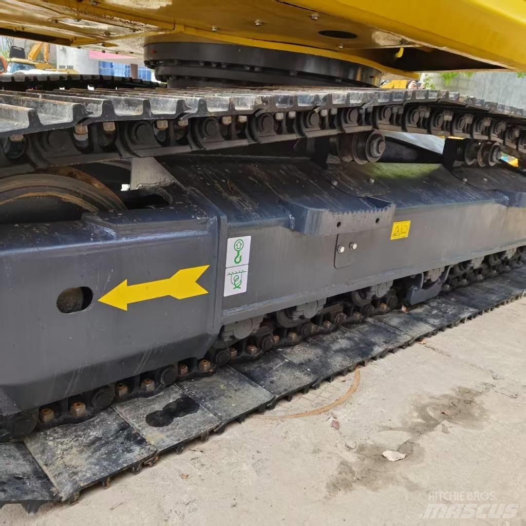 Komatsu PC 200-7 Rupsgraafmachines