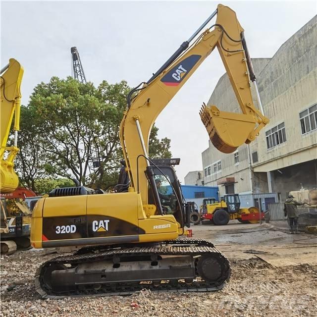 CAT 320 D Rupsgraafmachines