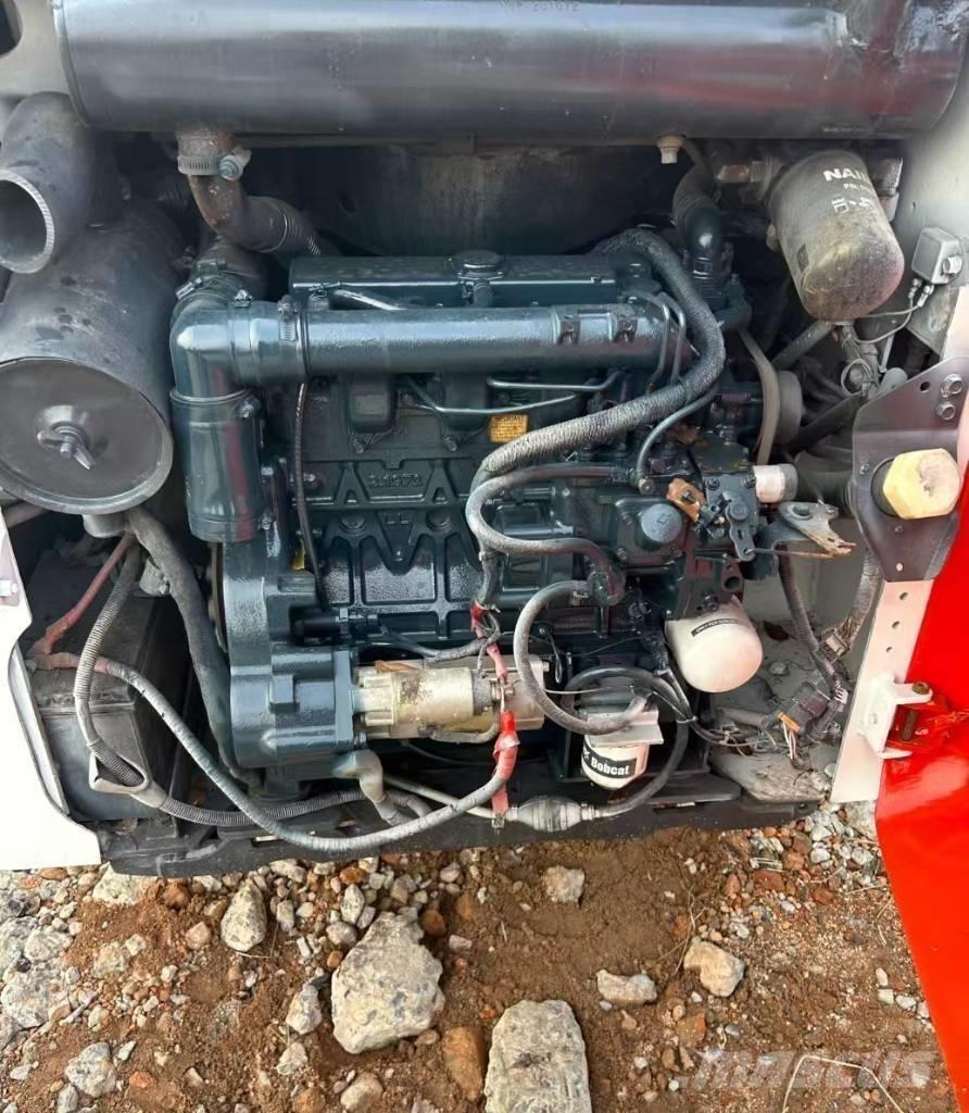 Bobcat S 130 Schrankladers