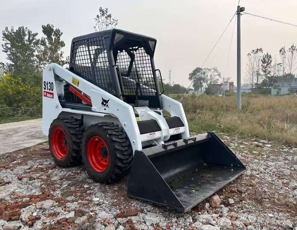 Bobcat S 130 Schrankladers
