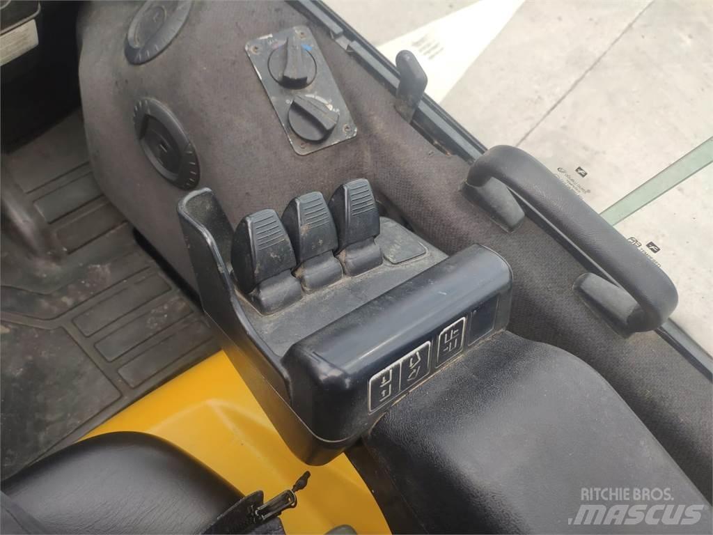 Yale GDP30VX Diesel heftrucks
