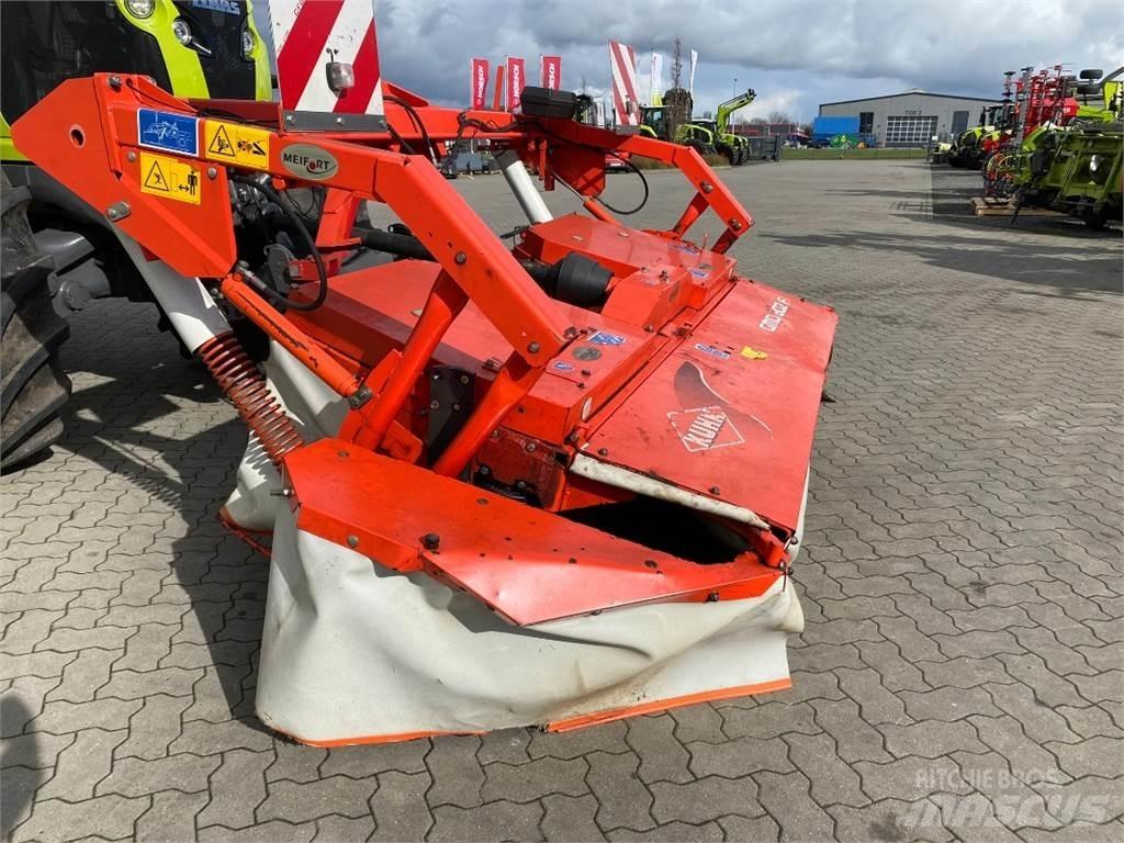 Kuhn GMD 802 F Maaikneuzers