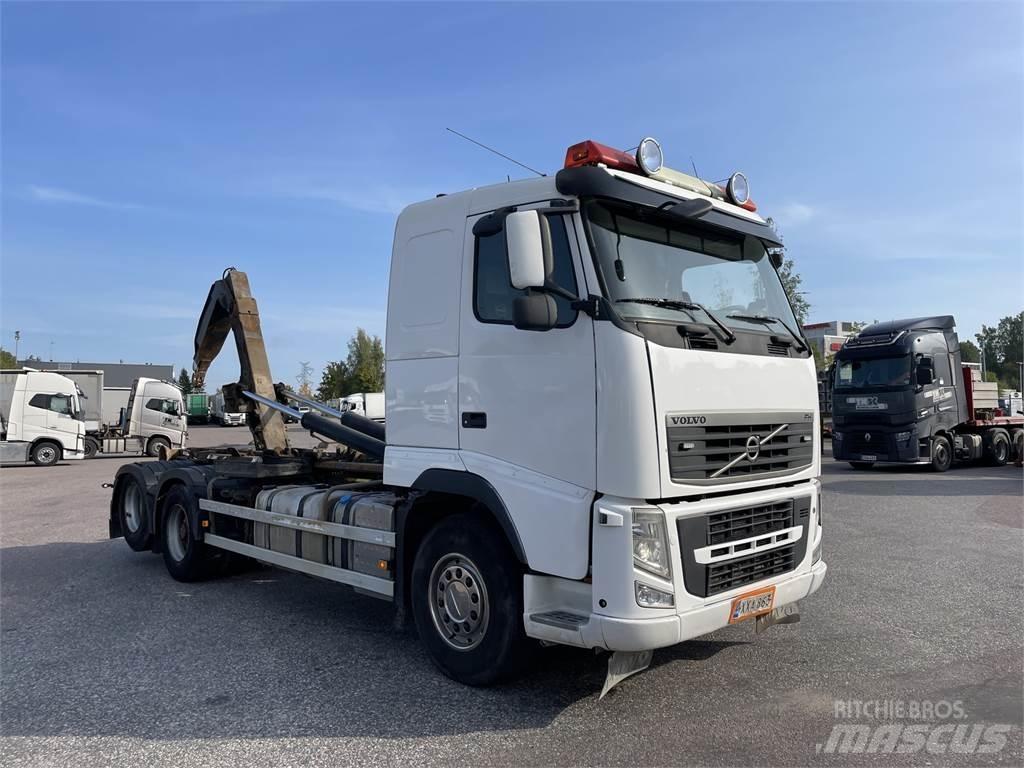 Volvo FH540 6x2 Vrachtwagen met containersysteem