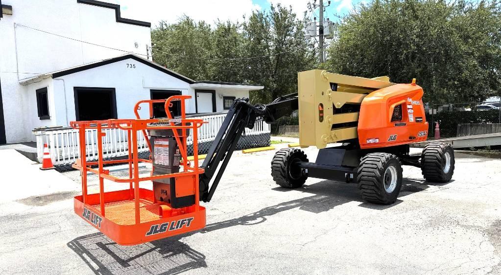 JLG 450 AJ Knikarmhoogwerkers