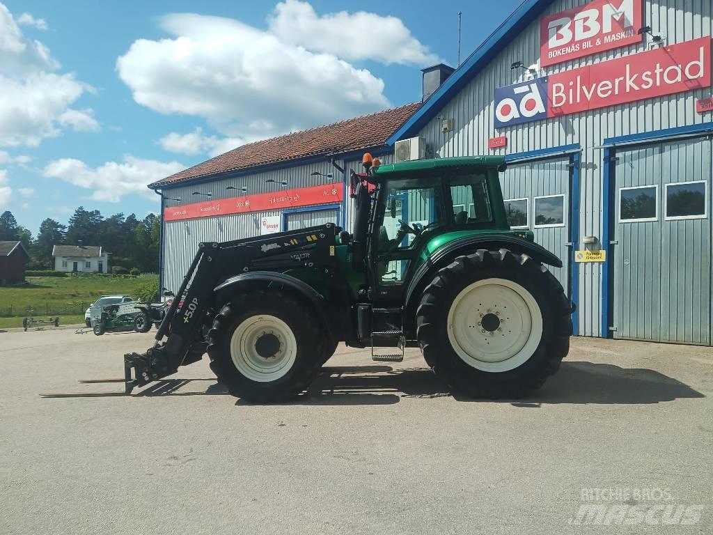 Valtra T 160 Tractoren