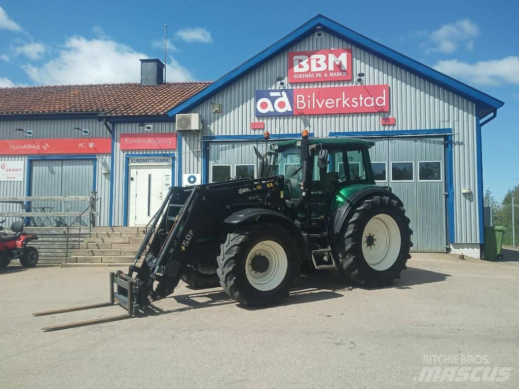 Valtra T 160 Tractoren