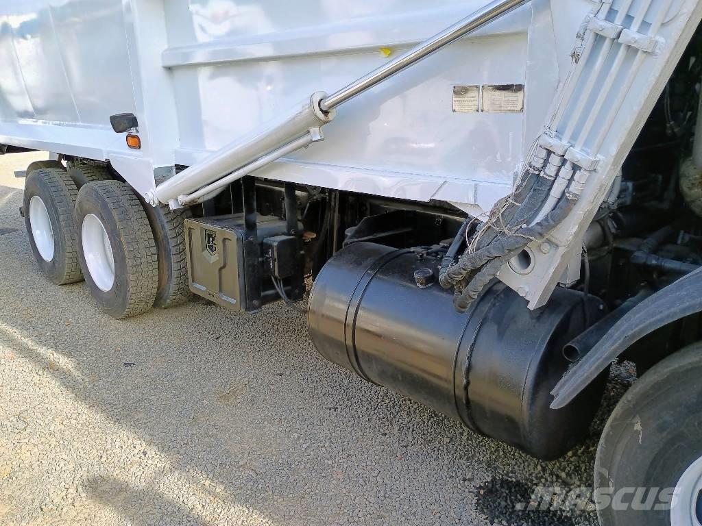 Mack LEU Vuilniswagens