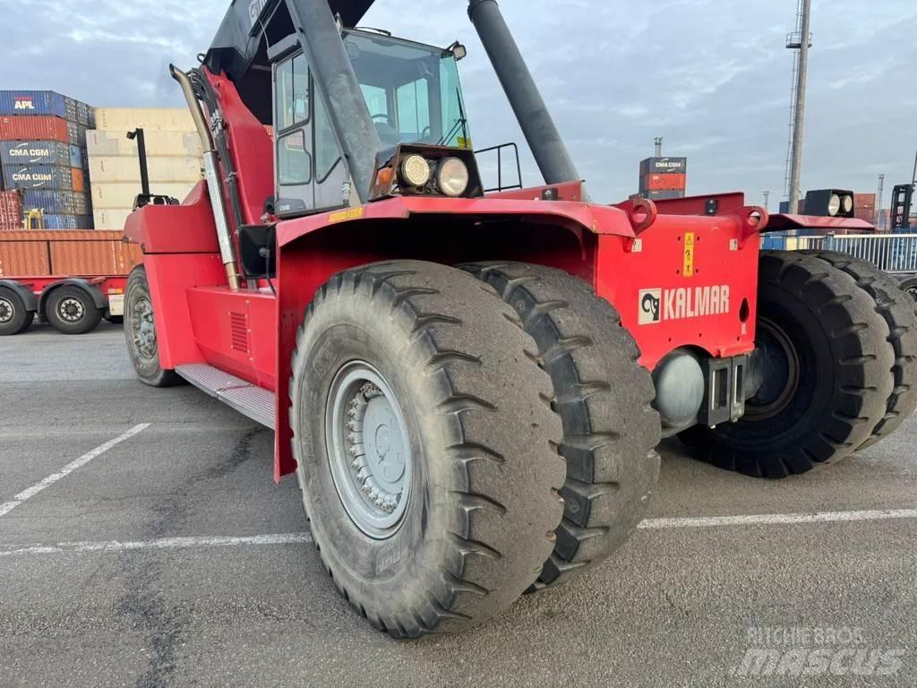 Kalmar DRF450-65S5 Reachstackers