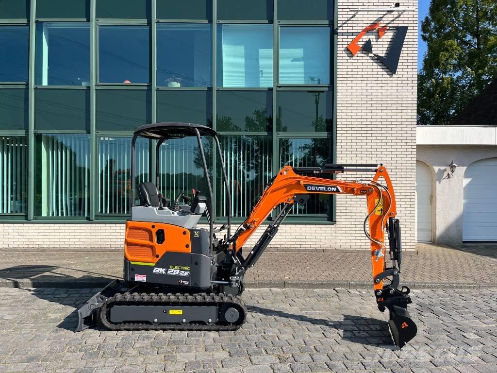 Develon DX 20 ZE Minigraafmachines < 7t