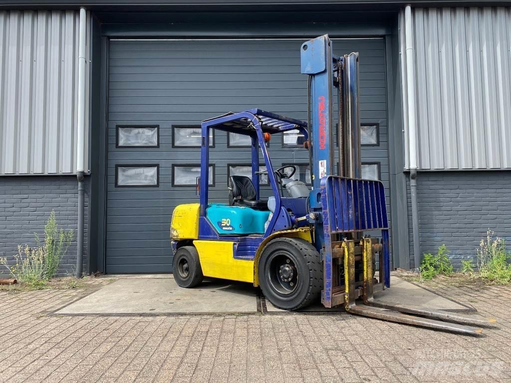 Komatsu FD30T-14 Diesel heftrucks