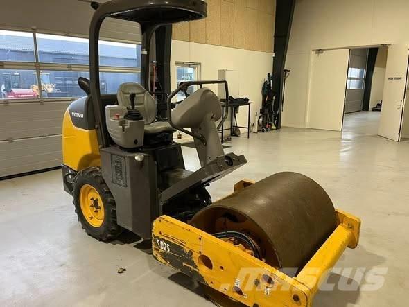 Volvo SD 25 Trilrolwalsen