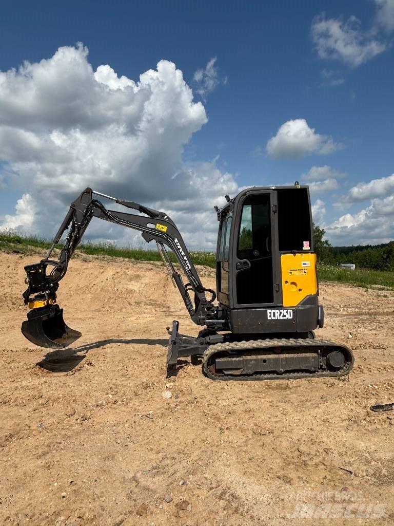 Volvo ECR 25 D Minigraafmachines < 7t