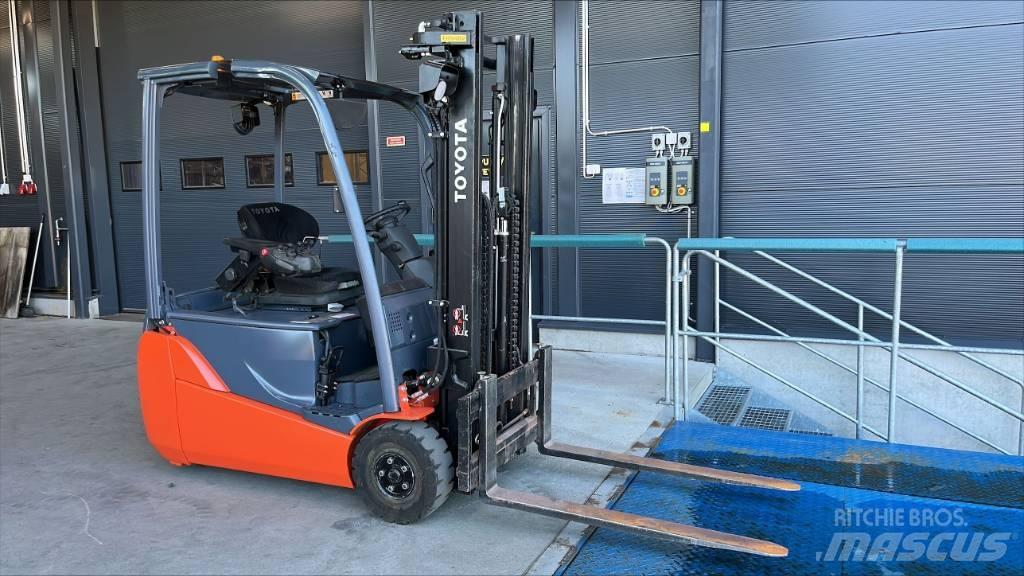 Toyota 8 FBET 16 Elektrische heftrucks