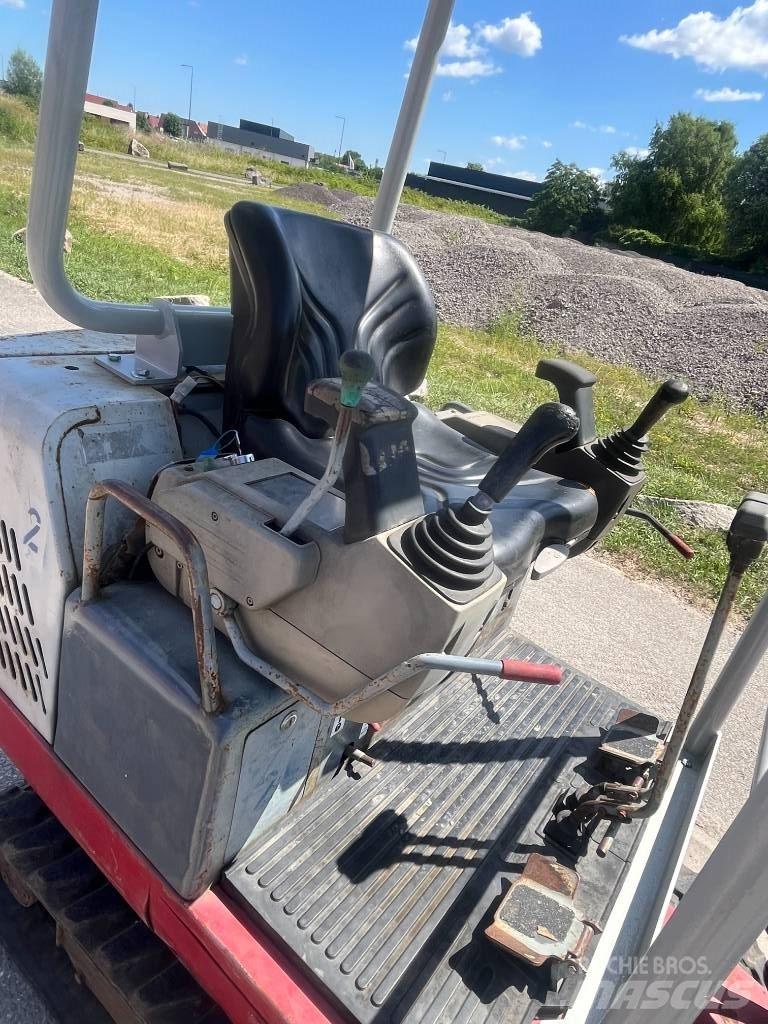 Takeuchi TB 016 Rupsgraafmachines