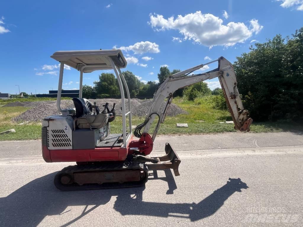 Takeuchi TB 016 Rupsgraafmachines