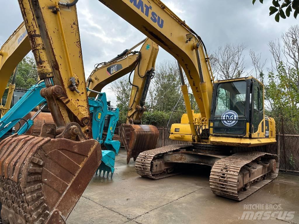 Komatsu PC 220-8 Rupsgraafmachines