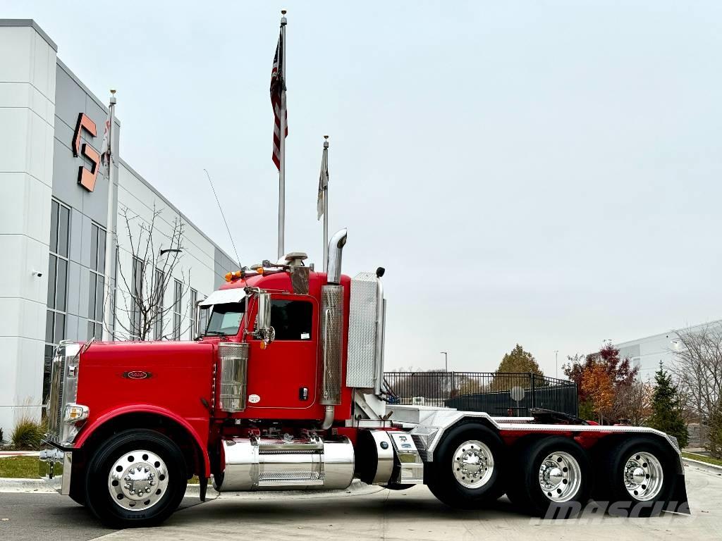 Peterbilt 388 Trekkers
