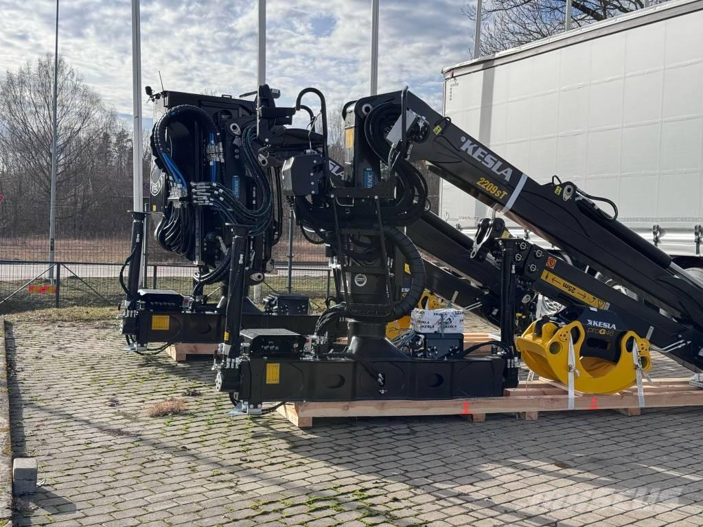 Kesla 2209ST Houtkranen