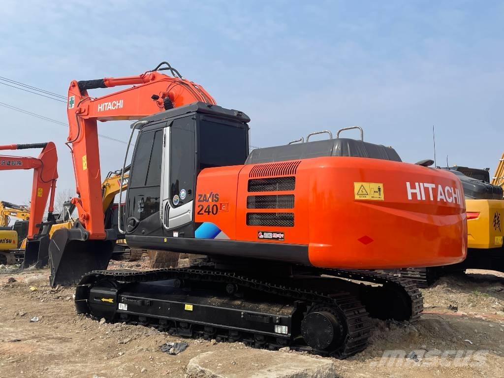 Hitachi ZX 240 Rupsgraafmachines