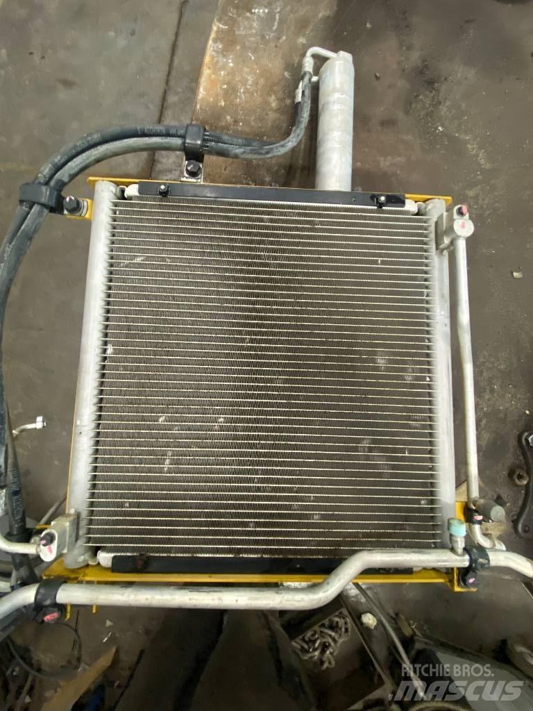 CAT 349 E Parts Rupsgraafmachines