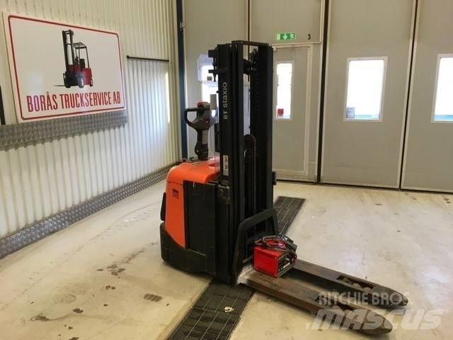 BT SPE 125 L Meeloop stapelaar