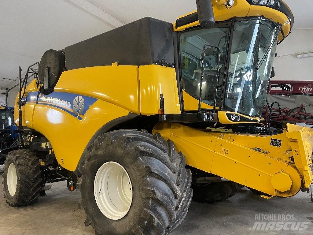 New Holland CX7.80 Maaidorsmachines