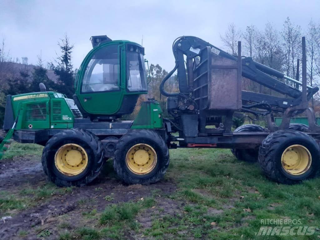 John Deere 1210 E Uitrijwagens