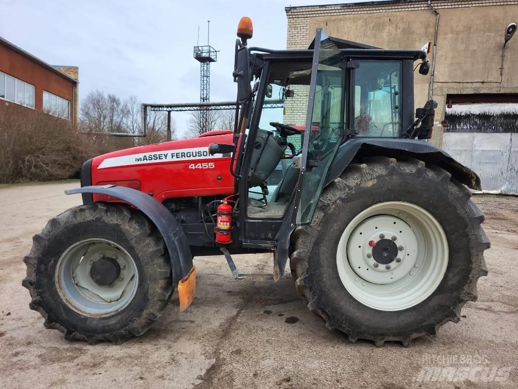 Massey Ferguson 4455 Tractoren