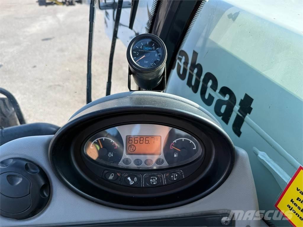 Bobcat TL470 Agri Verreikers