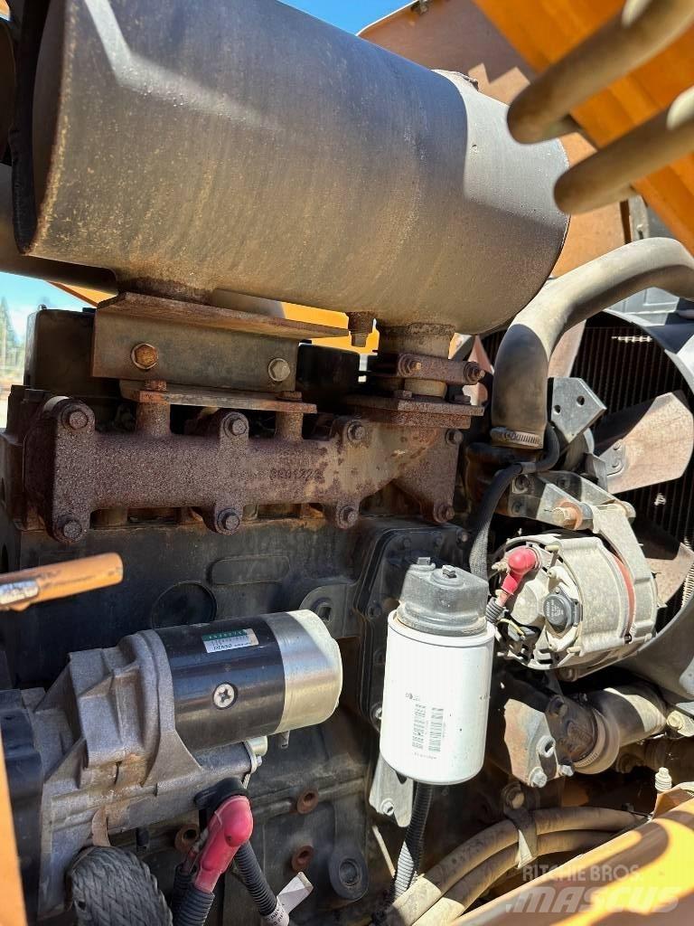 CASE 570 M XT Wielladers