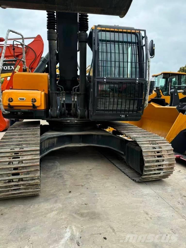 Hyundai R220LC-9S Rupsgraafmachines