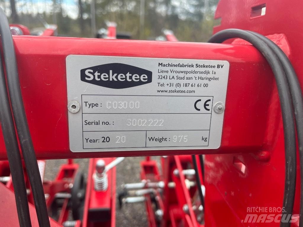 Steketee EC-Weeder 5 Row crop cultivators