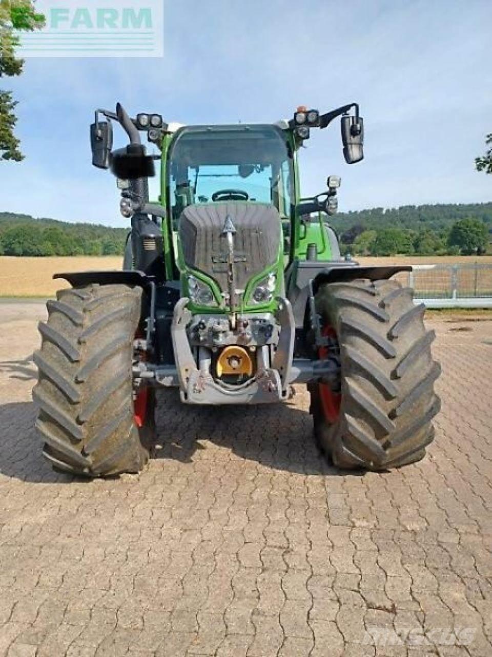 Fendt 718 s4 vario Tractoren