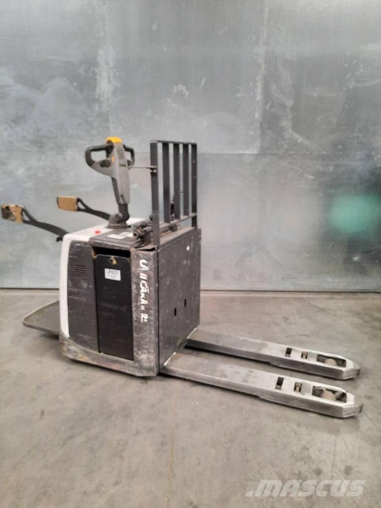 UniCarriers PMR 200 Pallettruck met meerij platform