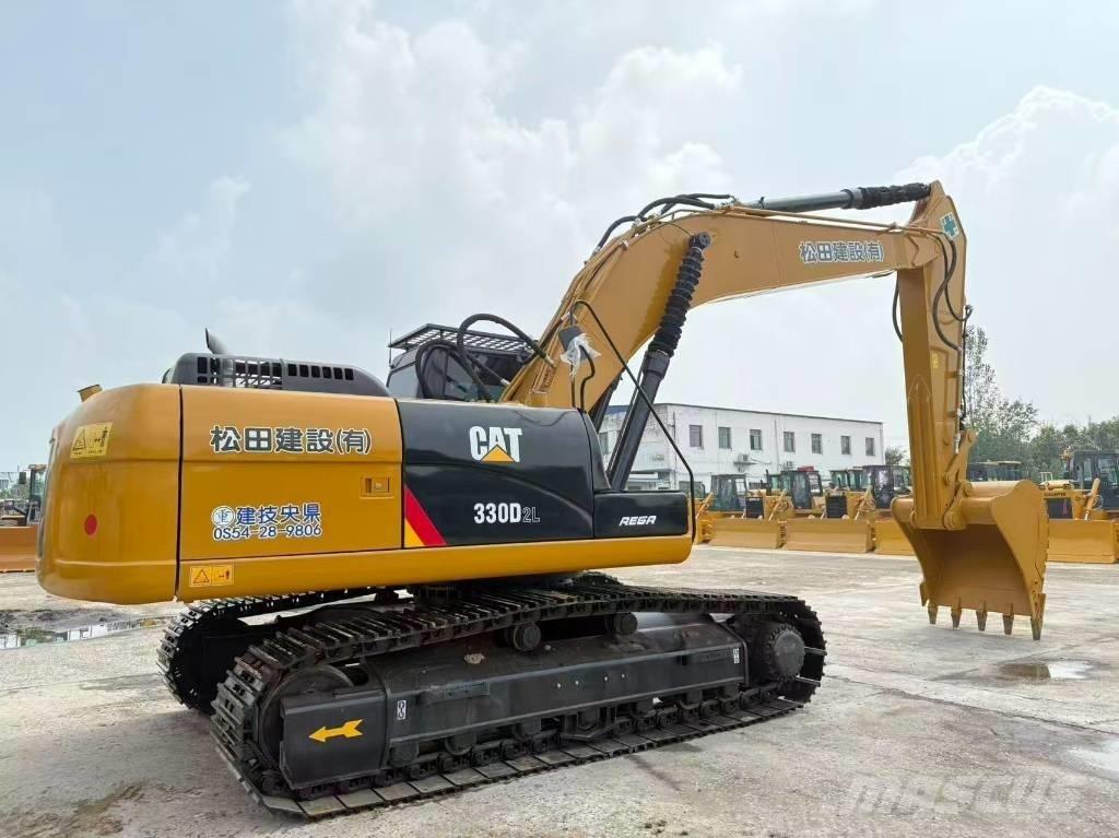 CAT 330 D2L Rupsgraafmachines