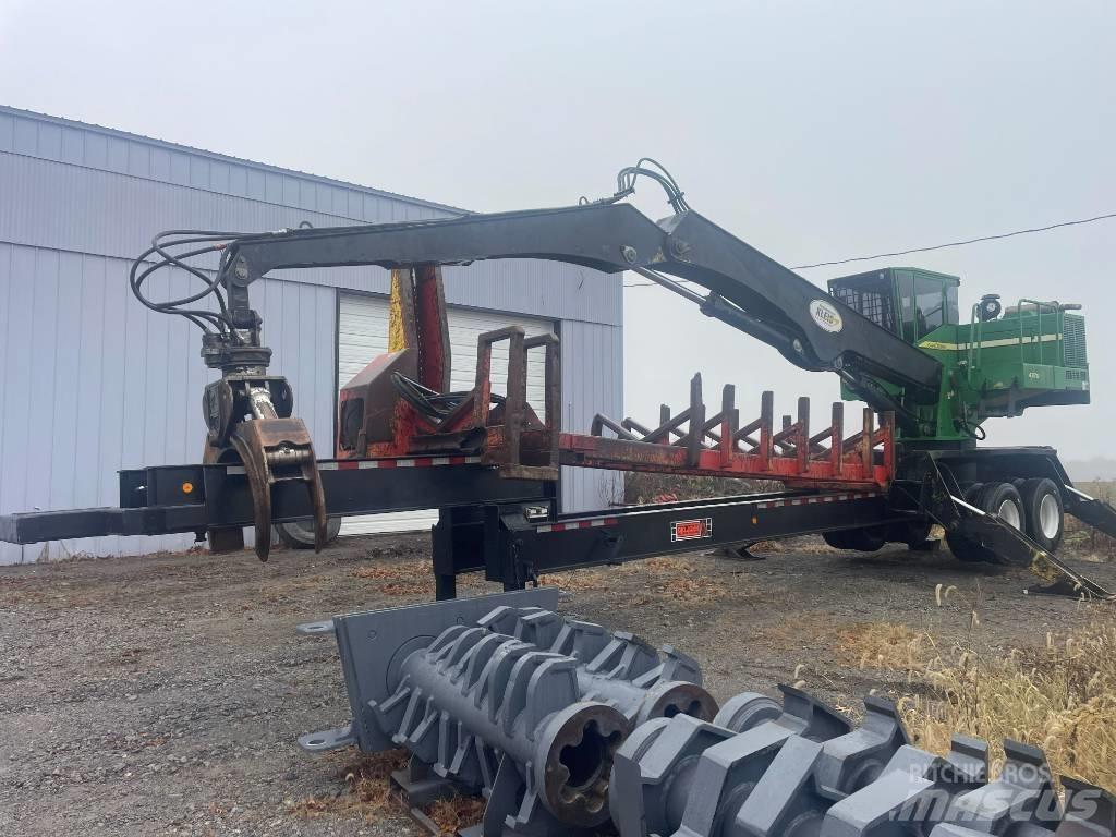 John Deere 437 D Boomstamladers