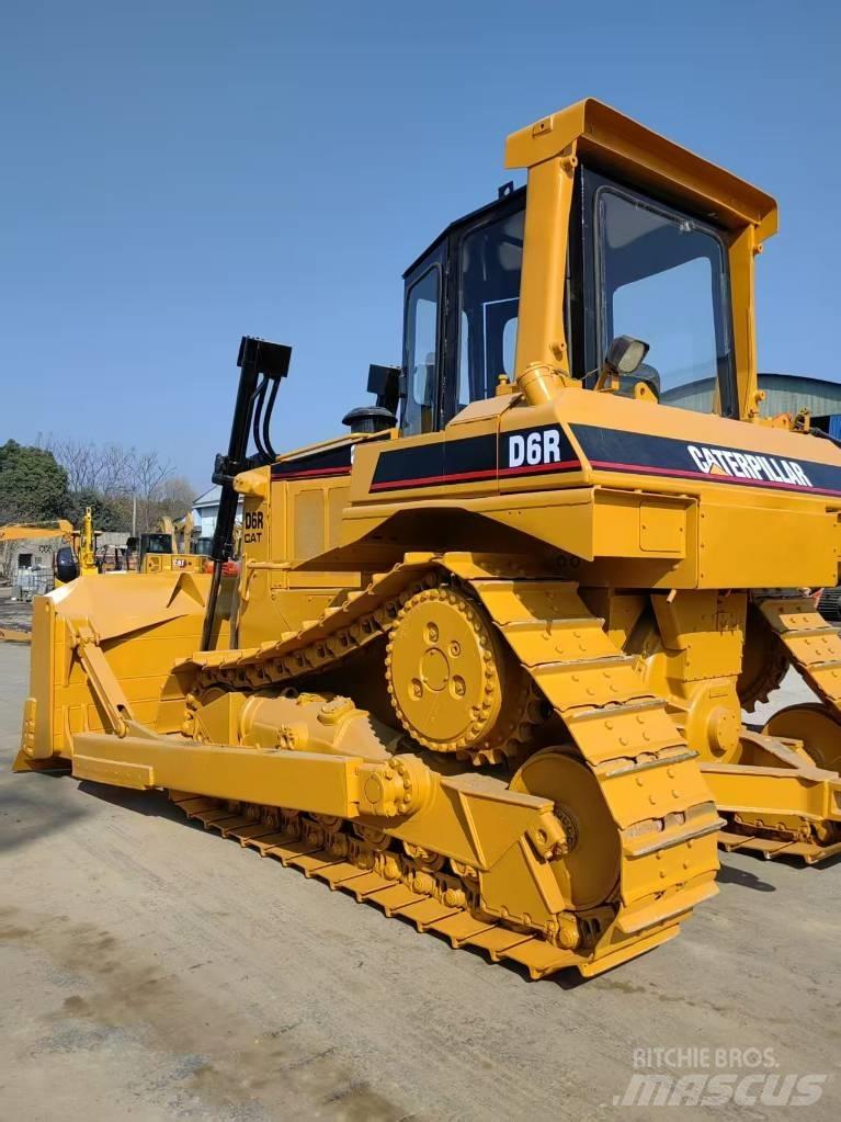 CAT D 6 R Graders